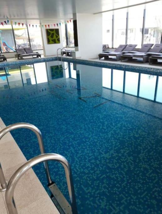 Alezzy Reasort Luxury Apartment 81 Prima Linie La Mare นาโวดาริ ภายนอก รูปภาพ